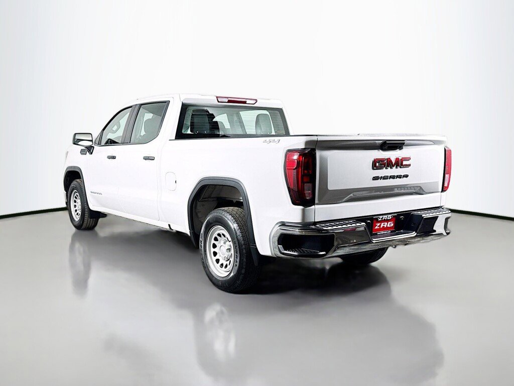 Used 2023 GMC Sierra 1500 Pro AWD/4WD image 3