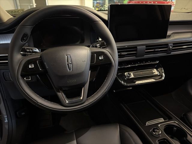New 2026 Lincoln Corsair Premiere image 9