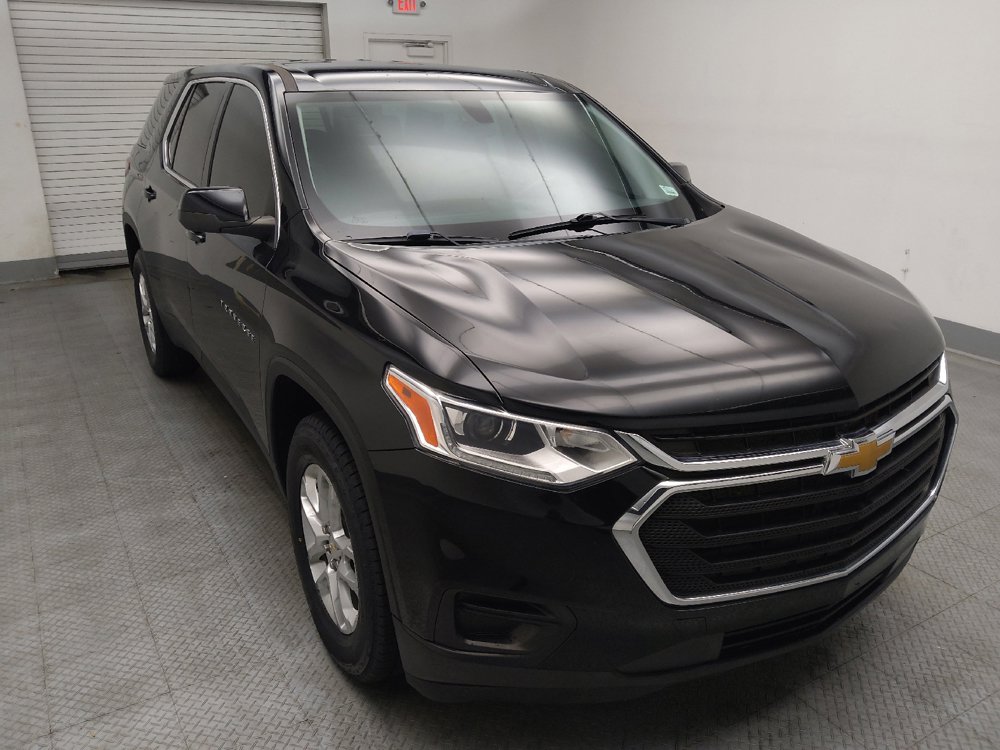 Used 2021 Chevrolet Traverse LS FWD image 13
