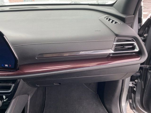 Used 2024 Chevrolet Traverse Z71 AWD/4WD image 35