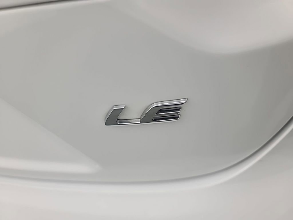 Used 2025 Toyota Corolla LE image 13