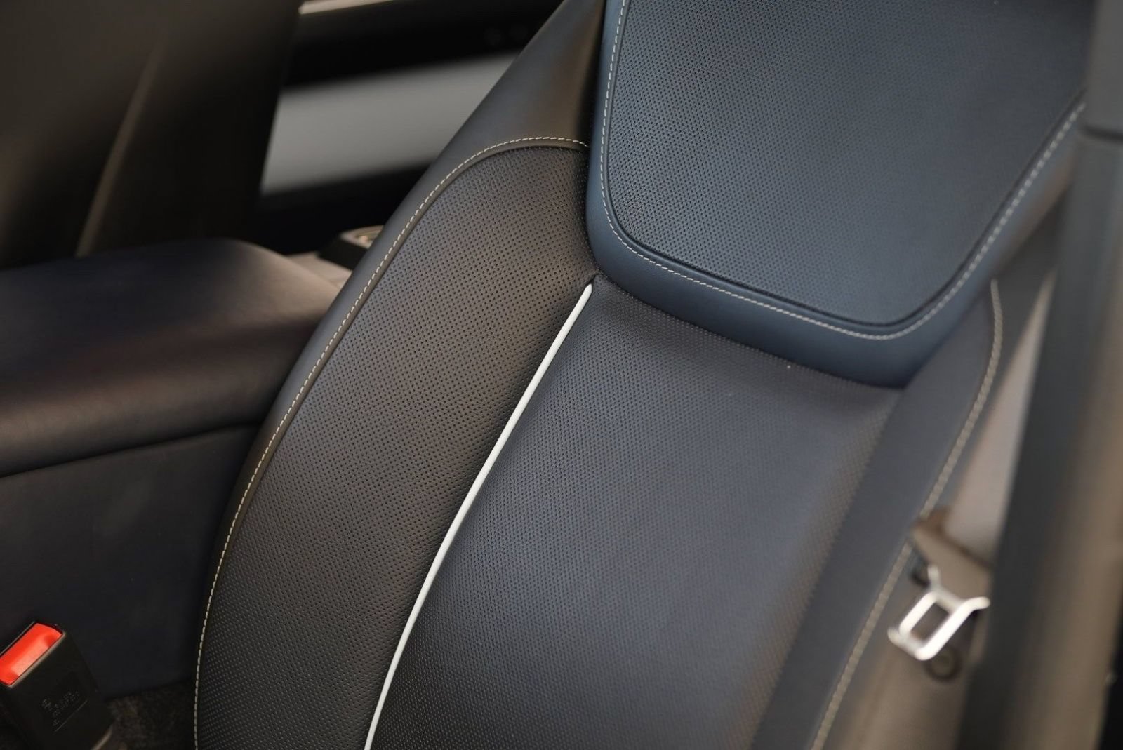 Certified 2020 Rolls-Royce Ghost RWD image 9