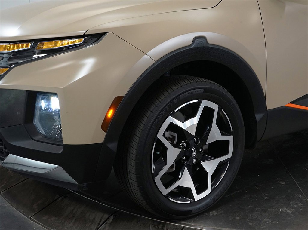 Used 2023 Hyundai Santa Cruz Limited w/ Cargo Package image 5