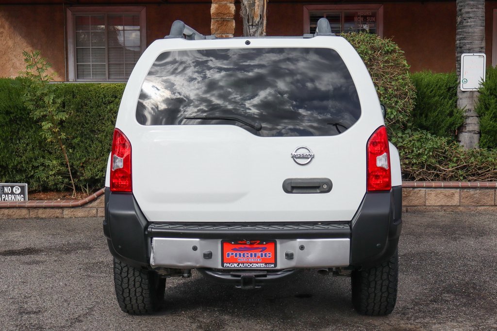 Used 2015 Nissan Xterra X image 7