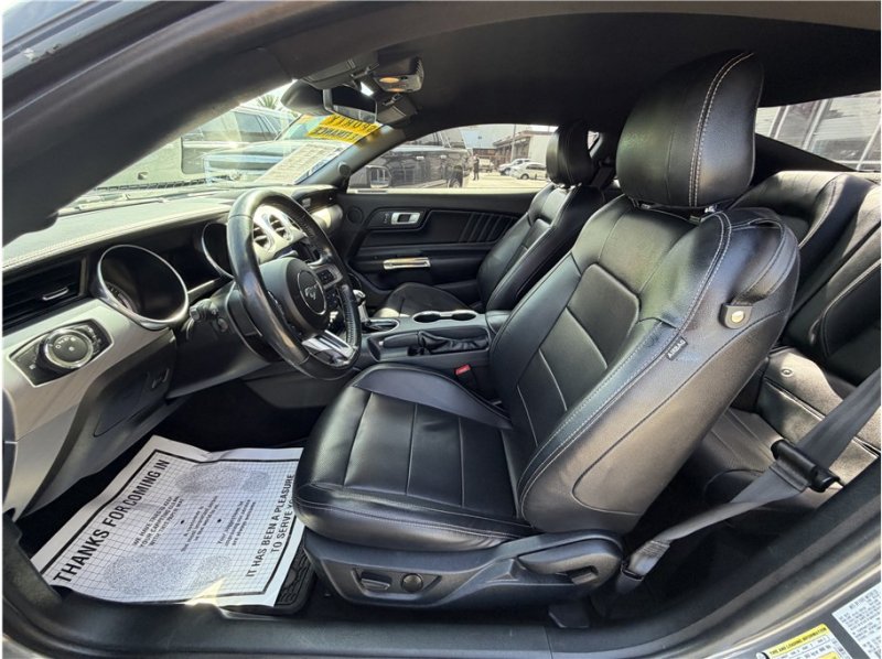 Used 2021 Ford Mustang Premium RWD image 18