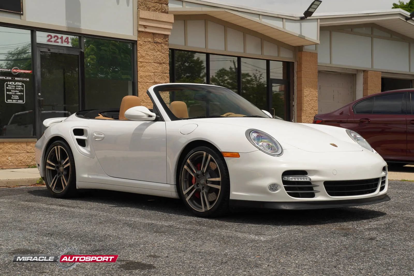 Used 2010 Porsche 911 Turbo AWD/4WD image 9
