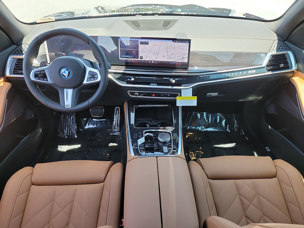 New 2026 BMW X5 xDrive50e w/ M Sport Package AWD/4WD image 11