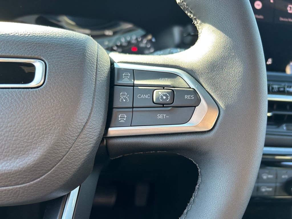 New 2026 Jeep Compass Limited AWD/4WD image 17
