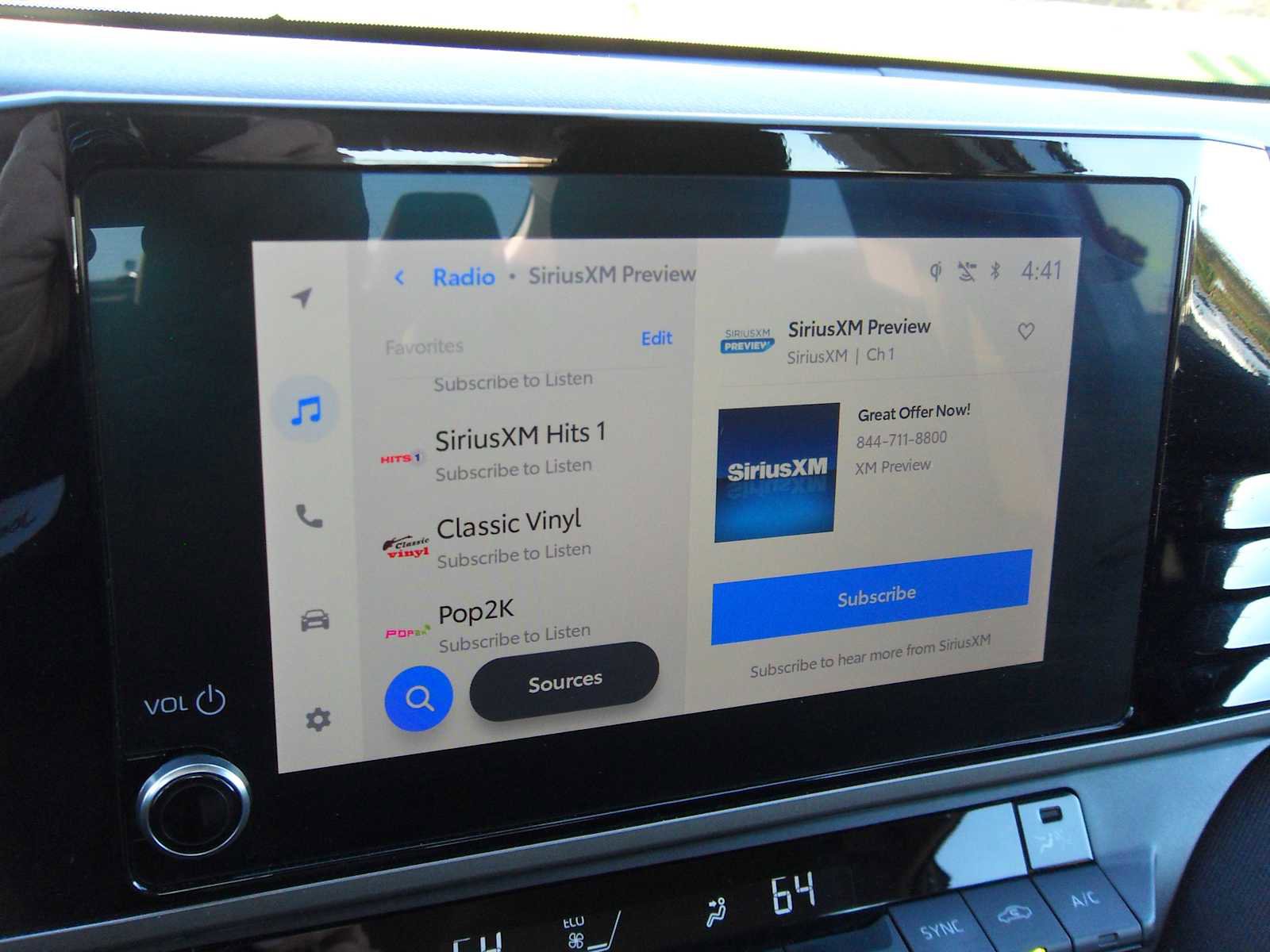 Used 2025 Toyota Camry LE image 38