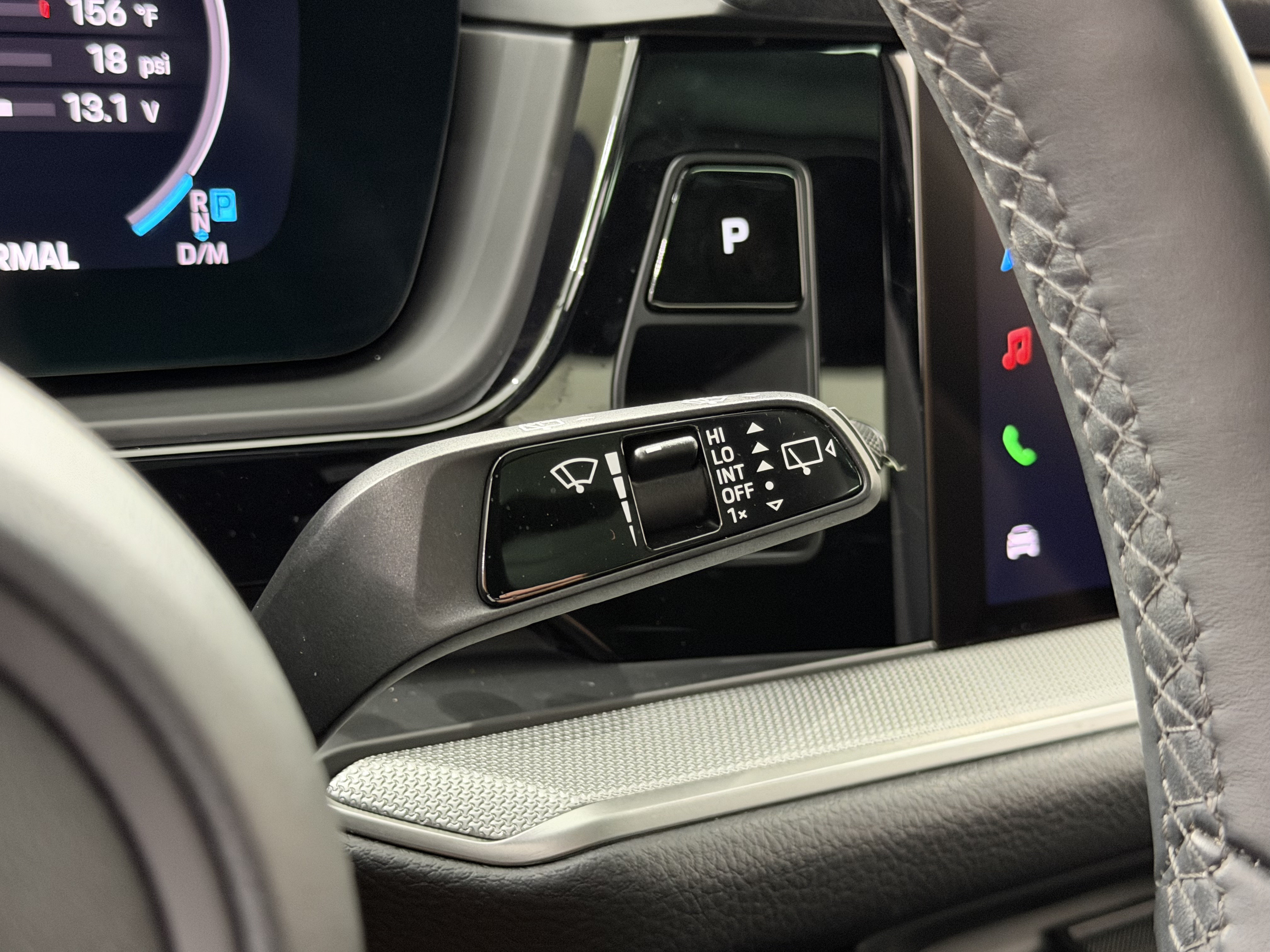 Certified 2026 Porsche Cayenne AWD/4WD image 49
