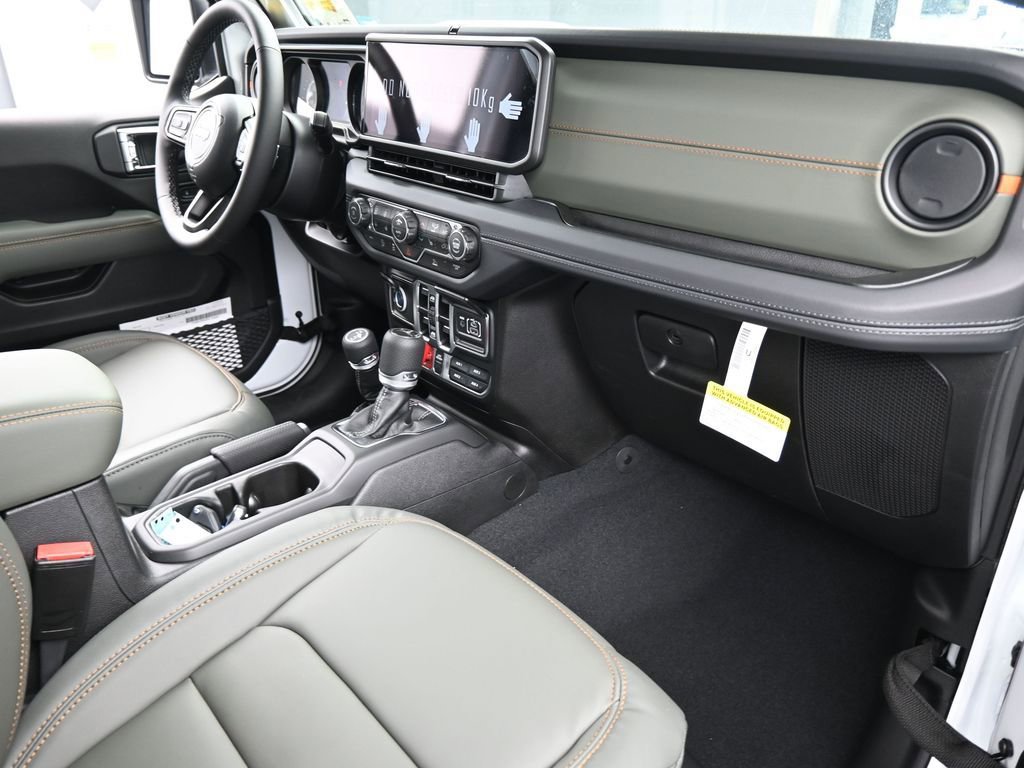 New 2026 Jeep Gladiator Mojave image 40