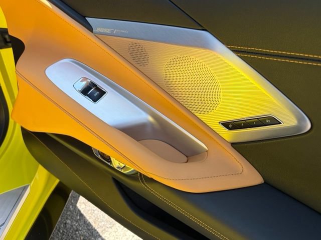 Used 2021 Chevrolet Corvette Stingray Preferred Conv w/ Z51 Performance Package RWD image 32