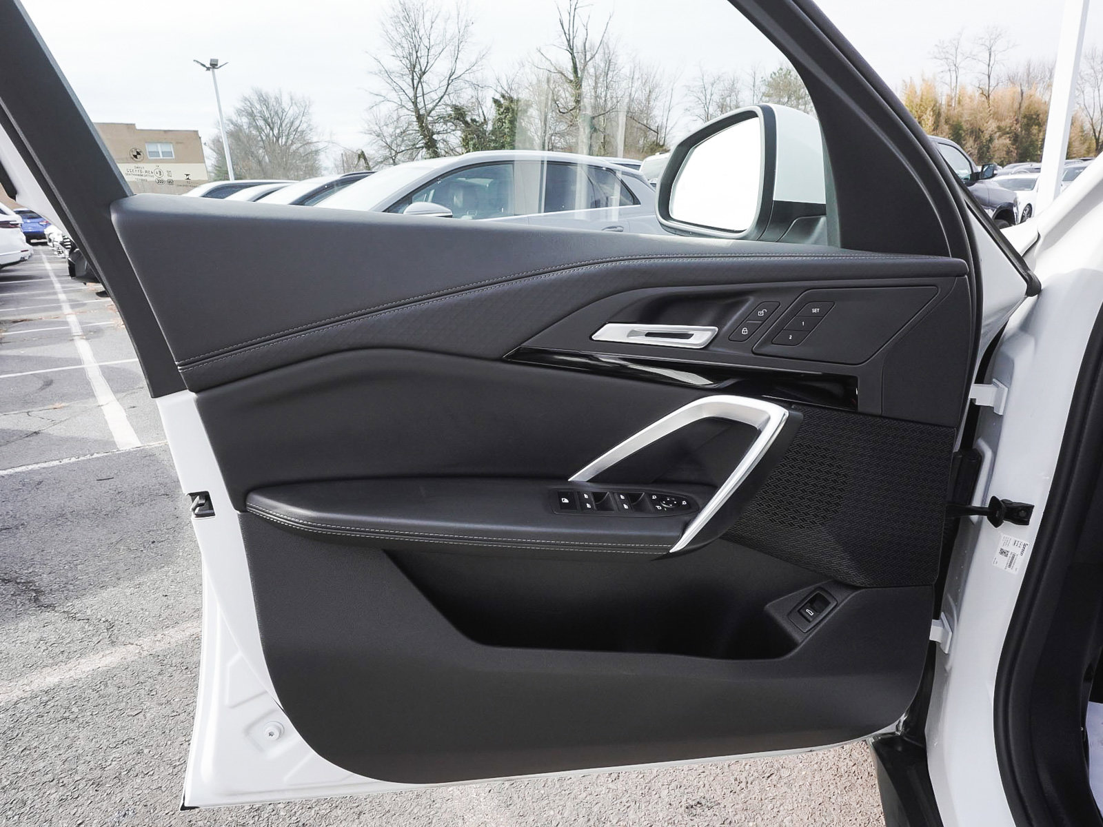 Used 2025 BMW X2 xDrive28i image 7