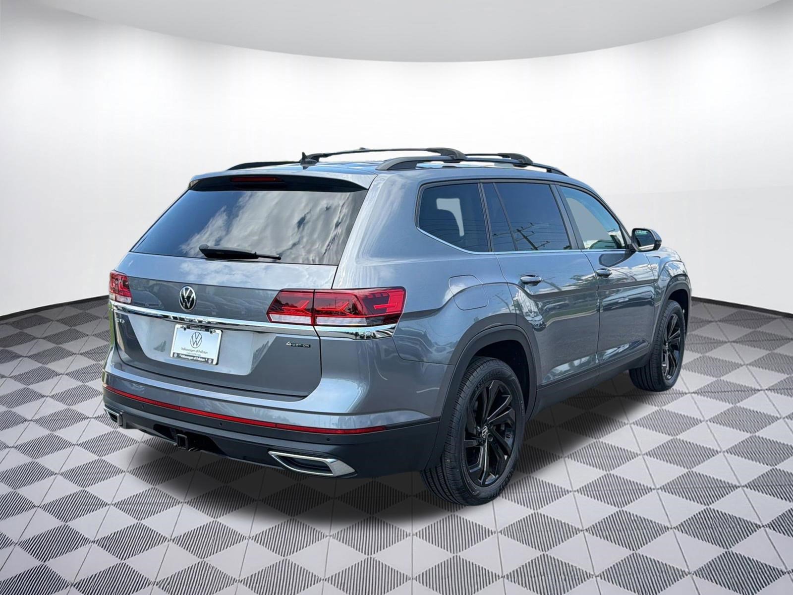 Used 2023 Volkswagen Atlas SE AWD/4WD image 9