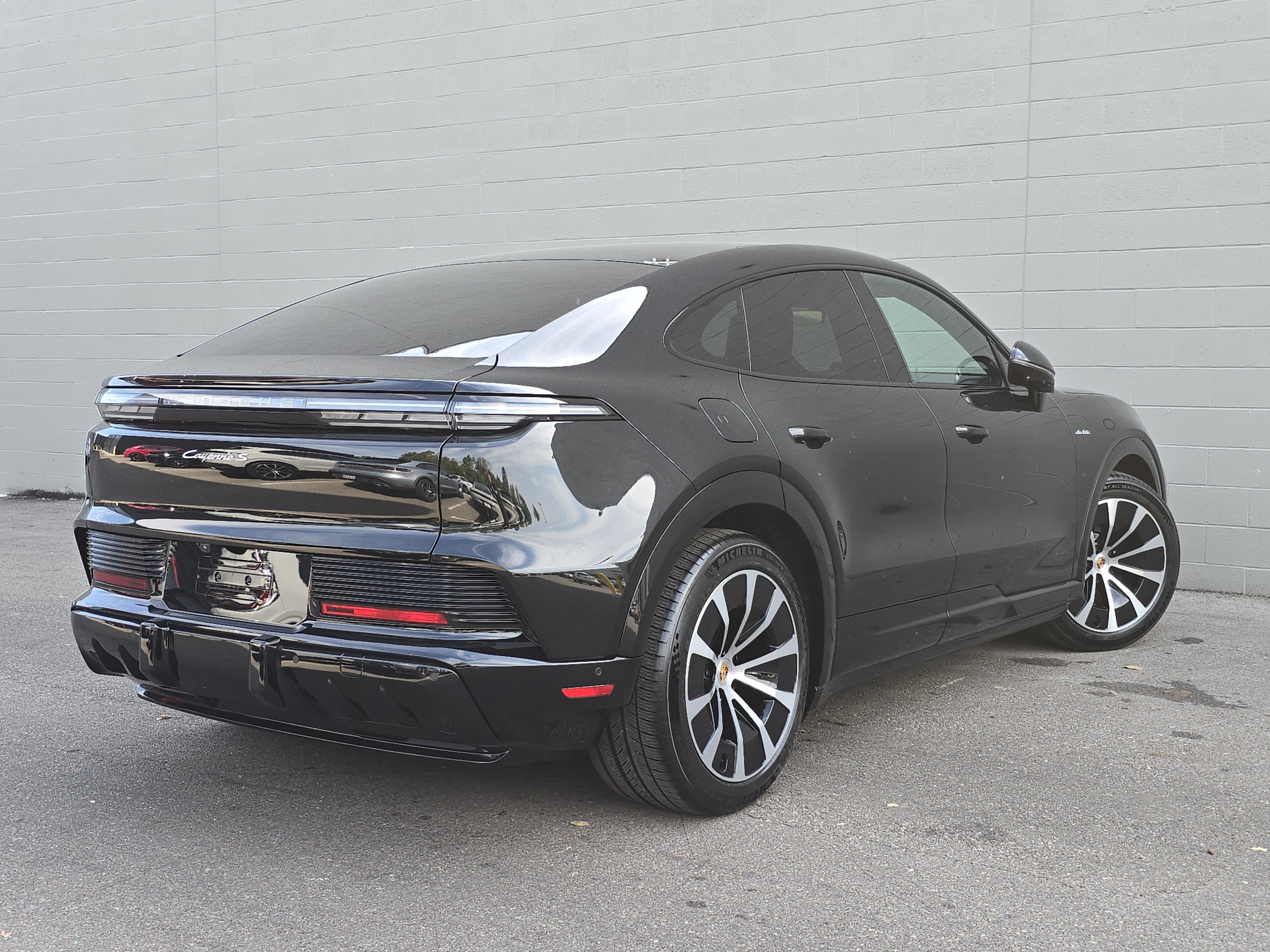New 2026 Porsche Cayenne S AWD/4WD image 9