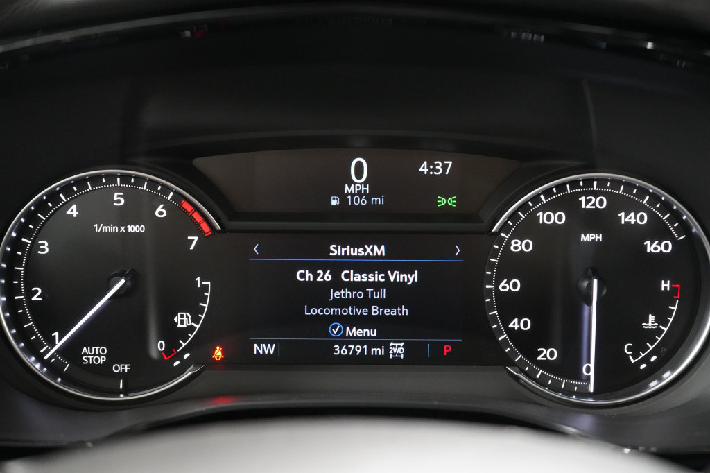 Used 2023 Cadillac XT6 Luxury AWD/4WD image 16
