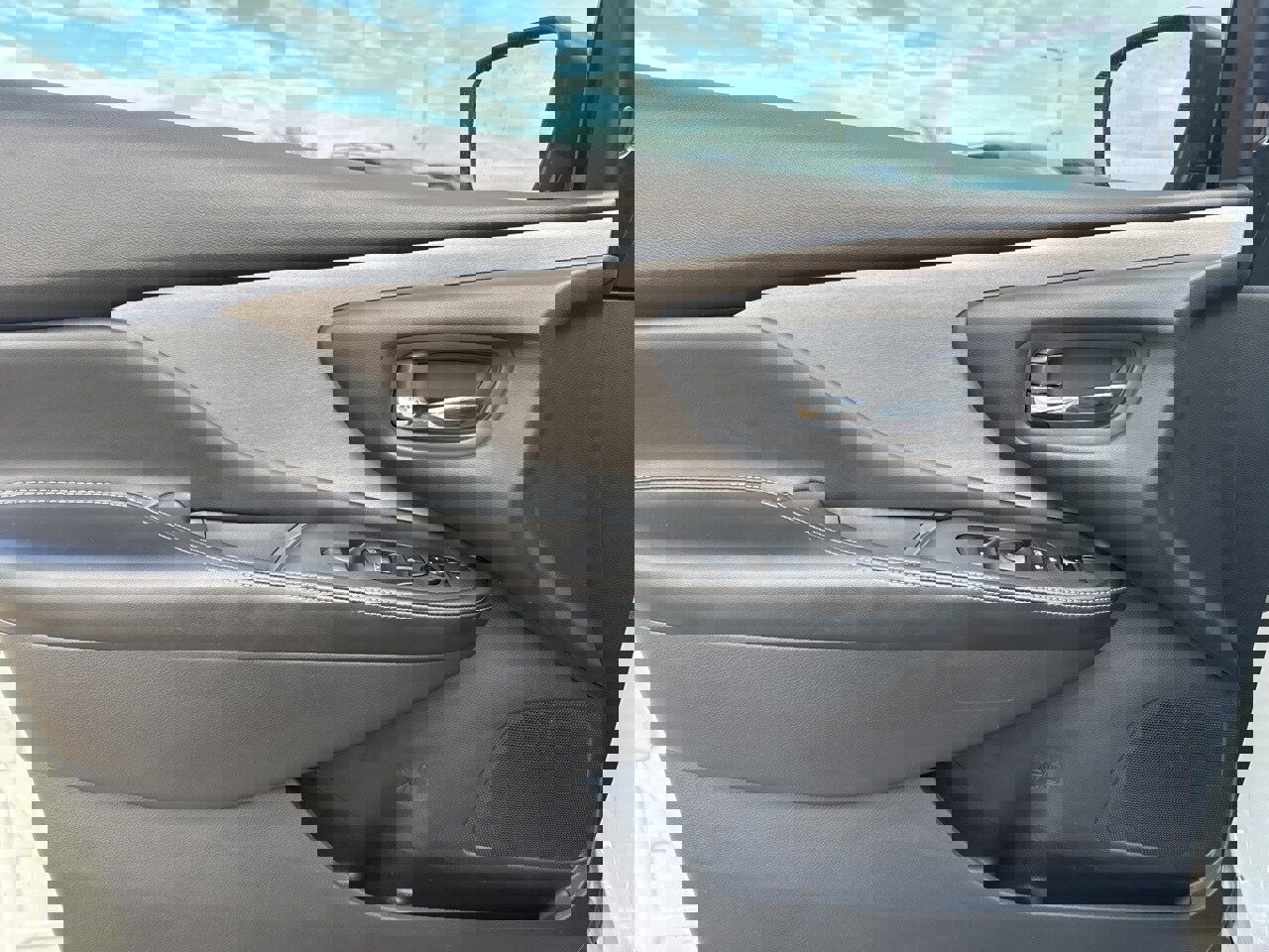 Certified 2022 Nissan Murano S w/ Cargo Package image 24