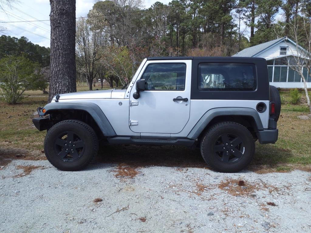 Used 2010 Jeep Wrangler Sport image 3