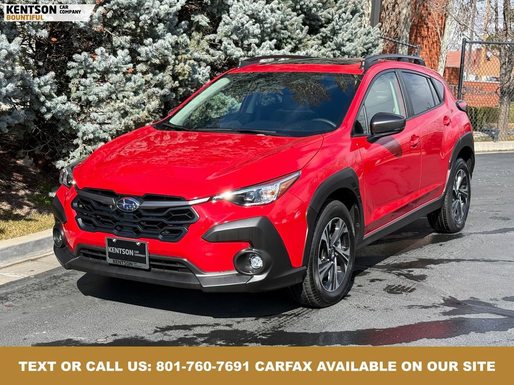 Used 2025 Subaru Crosstrek 2.0i Premium image 3