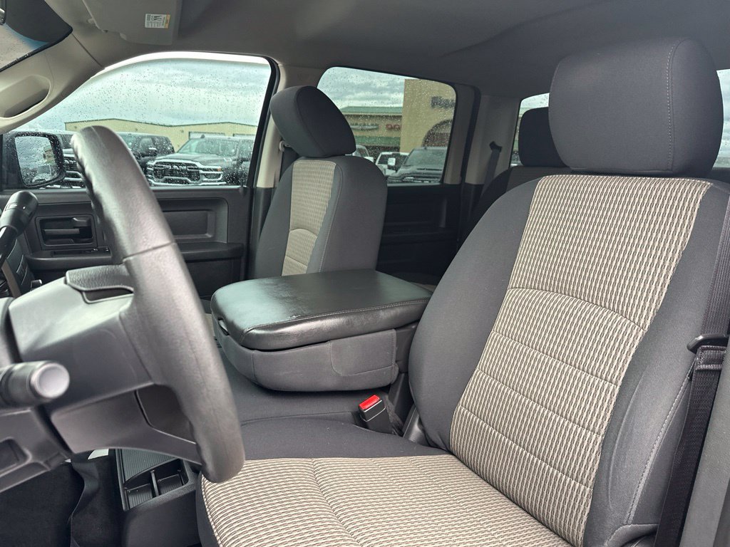 Used 2012 RAM 1500 Express w/ ST Popular Equipment Group AWD/4WD image 25