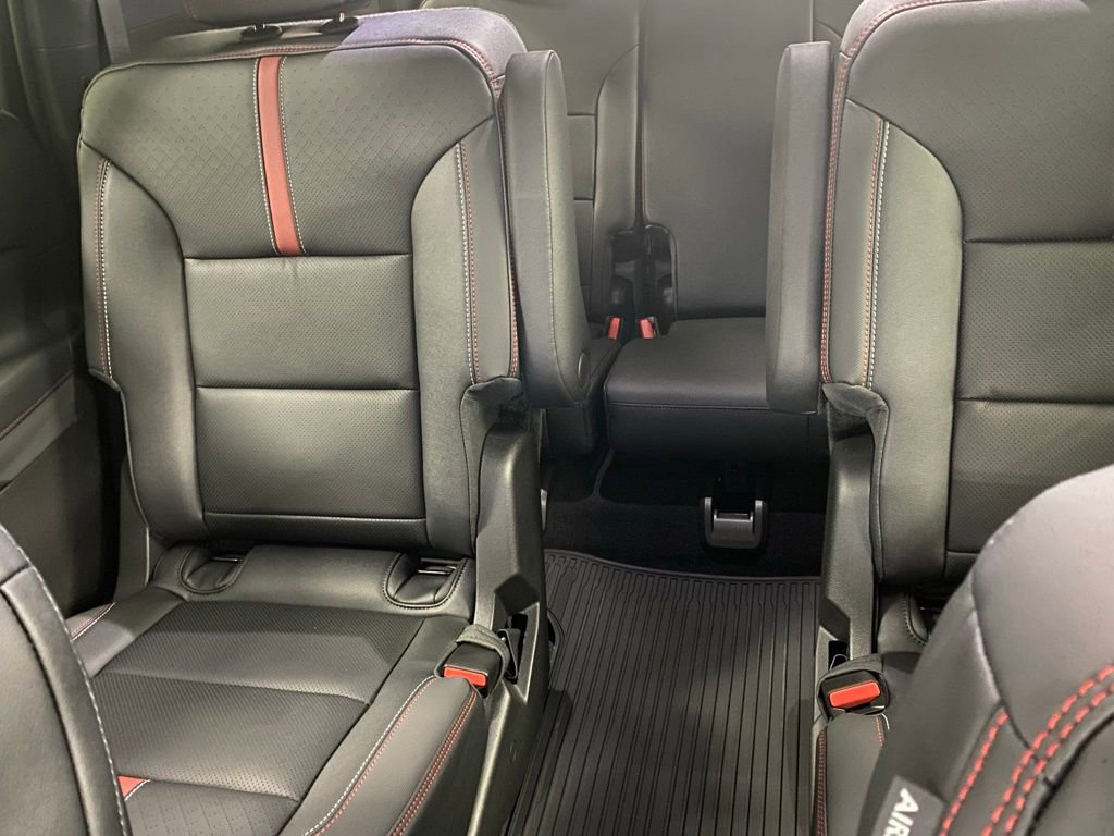 New 2026 Chevrolet Traverse RS w/ LPO, Floor Liner Package AWD/4WD image 45