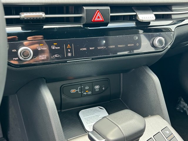New 2026 Kia Sportage X-Line w/ X-Line Technology Package AWD/4WD image 21