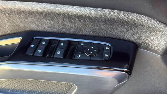 Used 2024 Nissan Pathfinder SL image 29