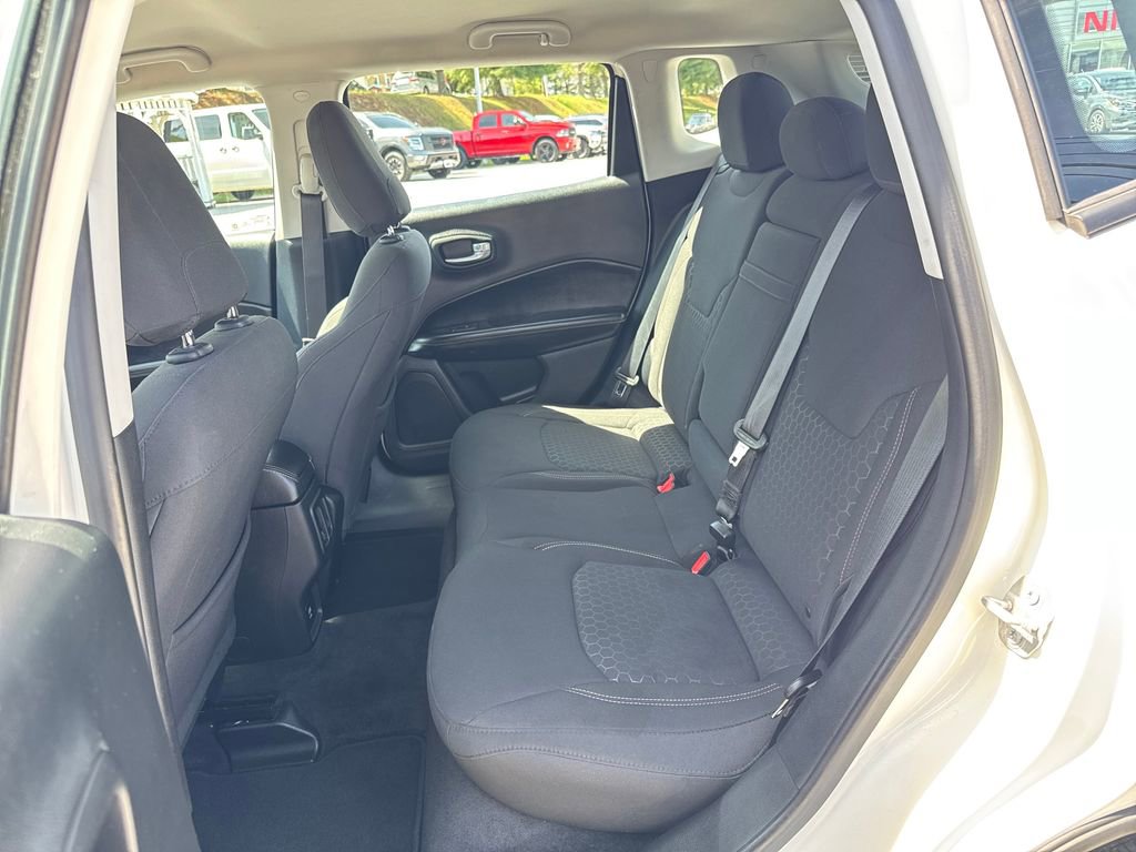 Used 2018 Jeep Compass Sport image 25