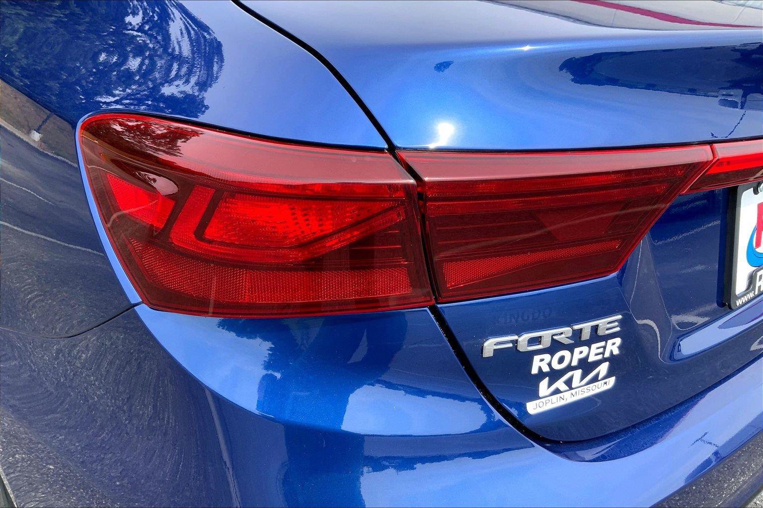 Used 2021 Kia Forte LXS FWD image 26
