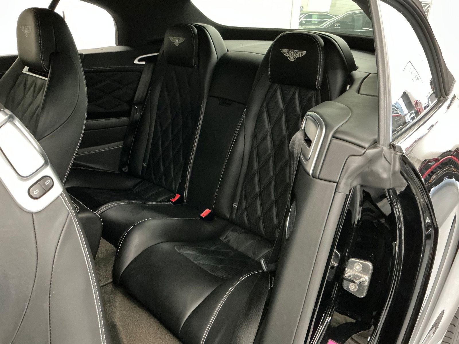 Used 2015 Bentley Continental GT V8 S image 14