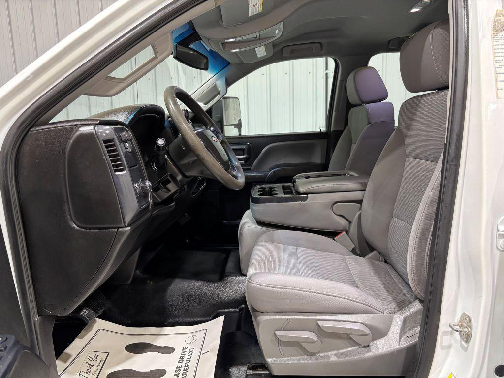 Used 2019 Chevrolet Silverado 2500 W/T w/ WT Convenience Package image 11