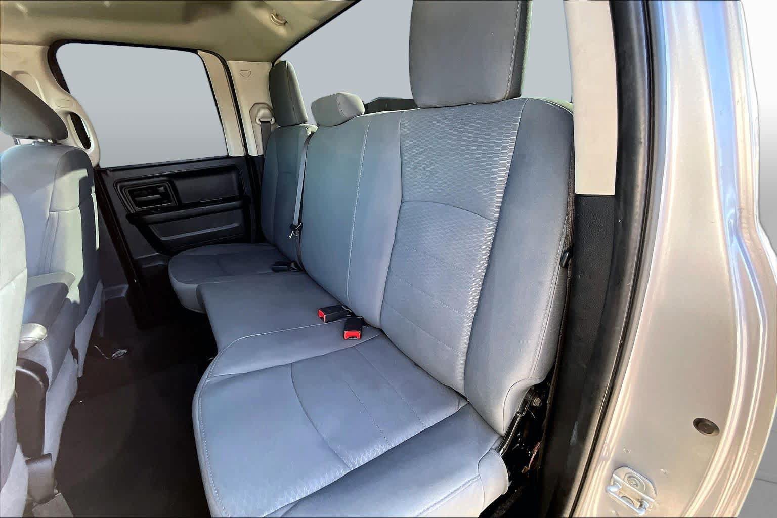 Used 2019 RAM 1500 Tradesman w/ Chrome Plus Package RWD image 20