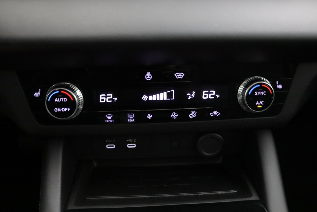Used 2026 Mitsubishi Outlander AWD image 31