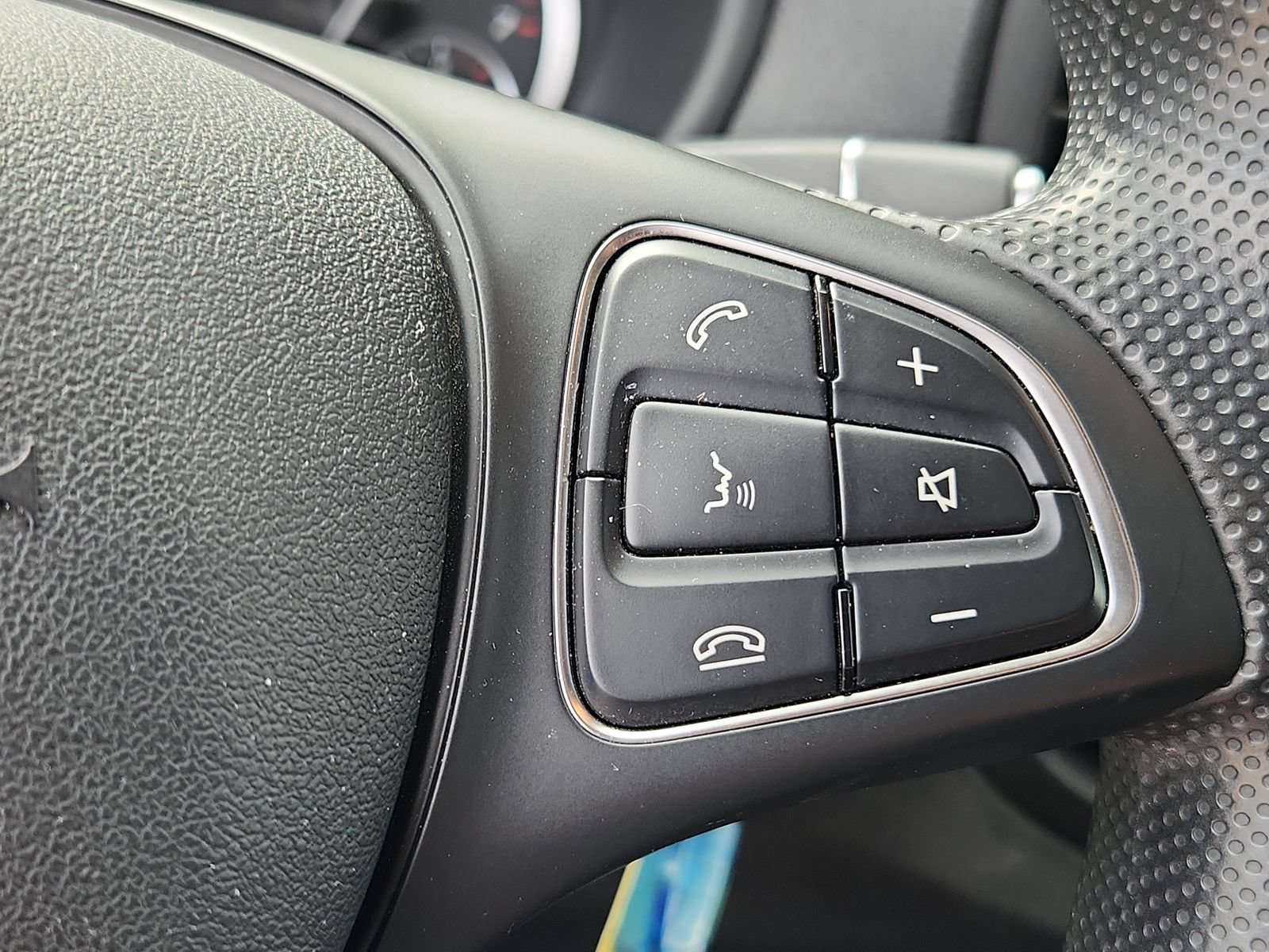 Used 2023 Mercedes-Benz Metris Passenger image 22