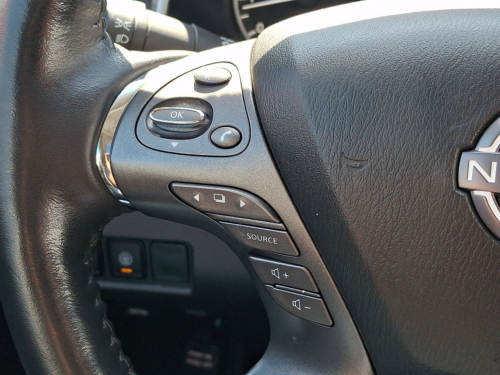 Used 2023 Nissan Murano Platinum w/ Cargo Package AWD/4WD image 24
