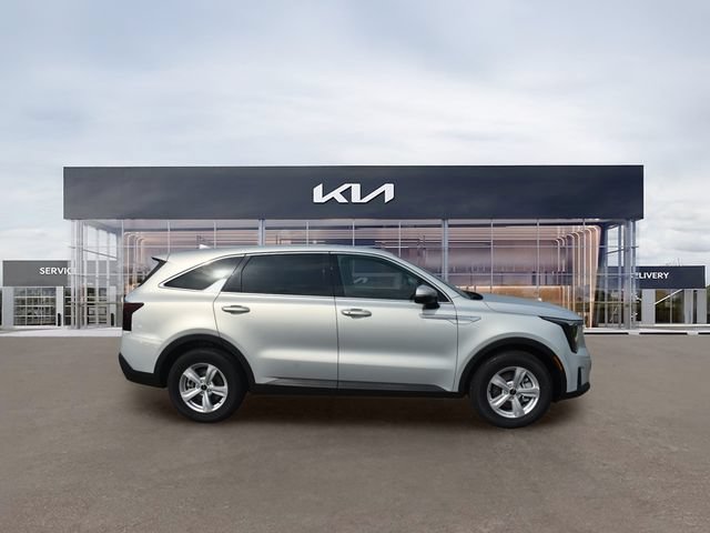 New 2026 Kia Sorento LX FWD image 2