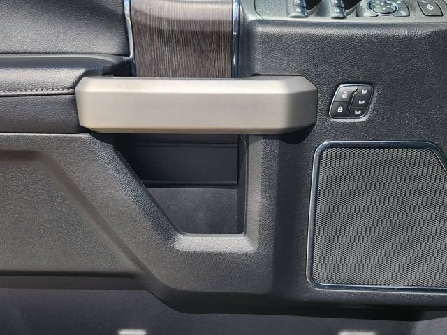 Used 2021 Ford F250 Lariat w/ Lariat Value Package AWD/4WD image 20