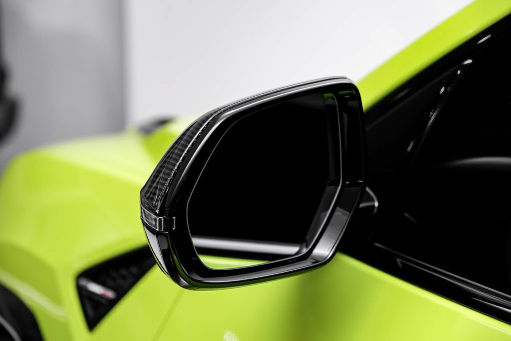 Used 2023 Lamborghini Urus Performante AWD/4WD image 53