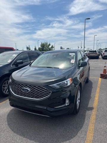 Certified 2023 Ford Edge SEL w/ Convenience Package AWD/4WD image 1