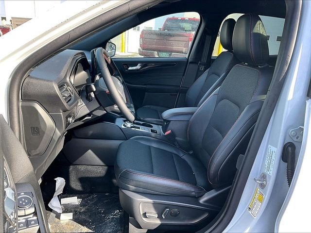 New 2026 Ford Escape ST-Line w/ Tech Pack #1 AWD/4WD image 25