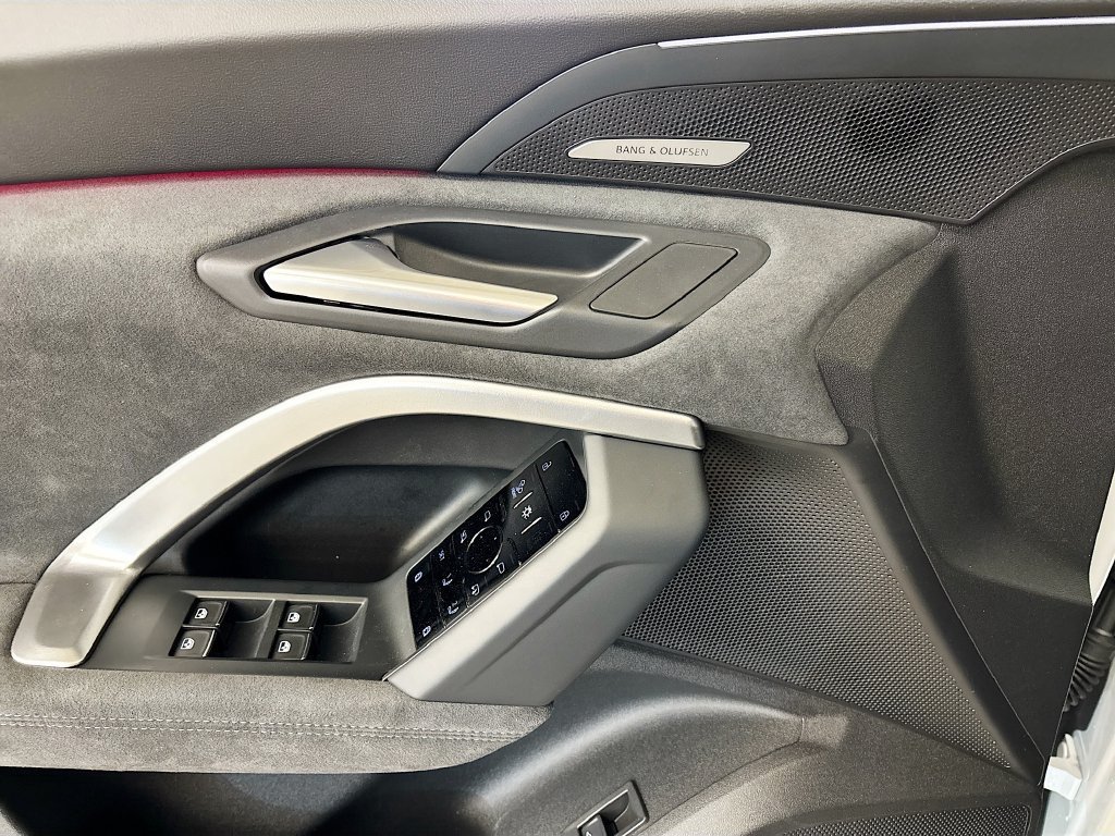 New 2026 Audi SQ5 Premium Plus AWD/4WD image 20