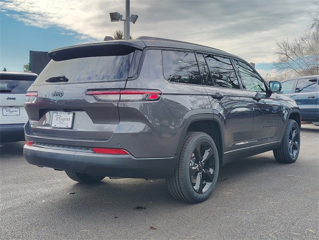 New 2025 Jeep Grand Cherokee L Altitude image 8