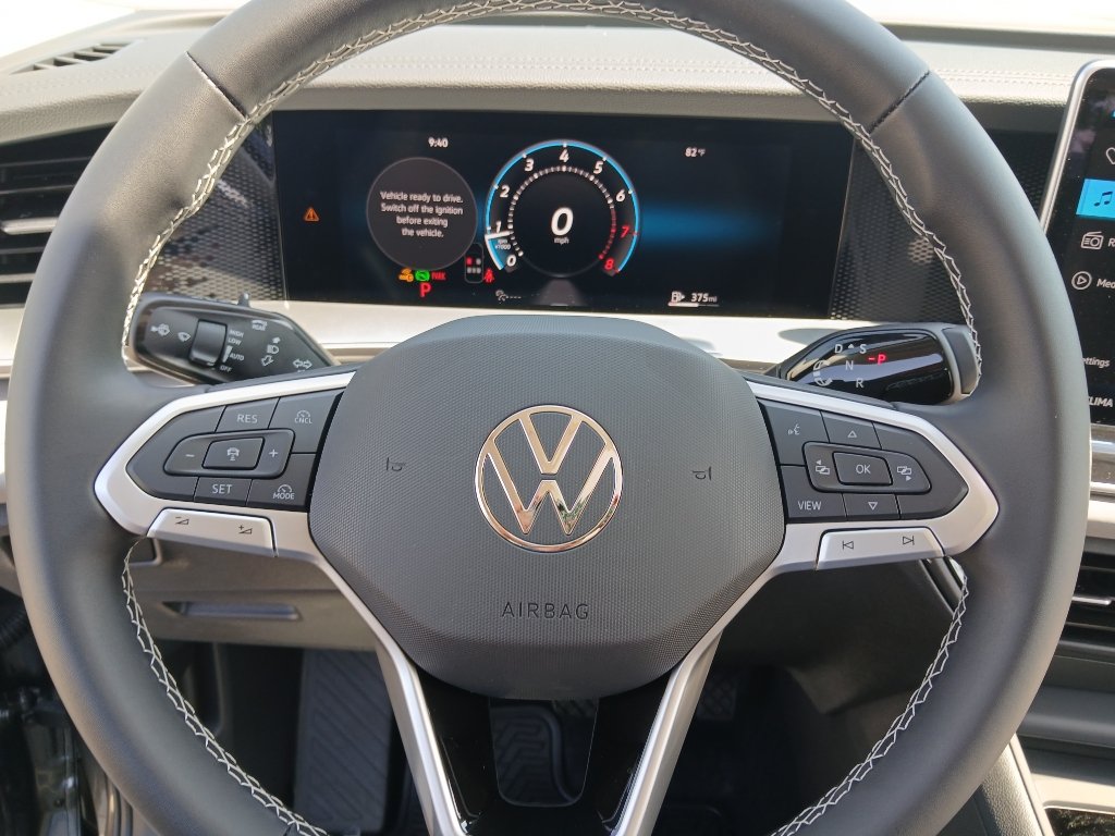 New 2026 Volkswagen Tiguan SE FWD image 14