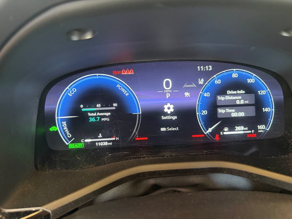 Used 2025 Toyota Camry XLE FWD image 19