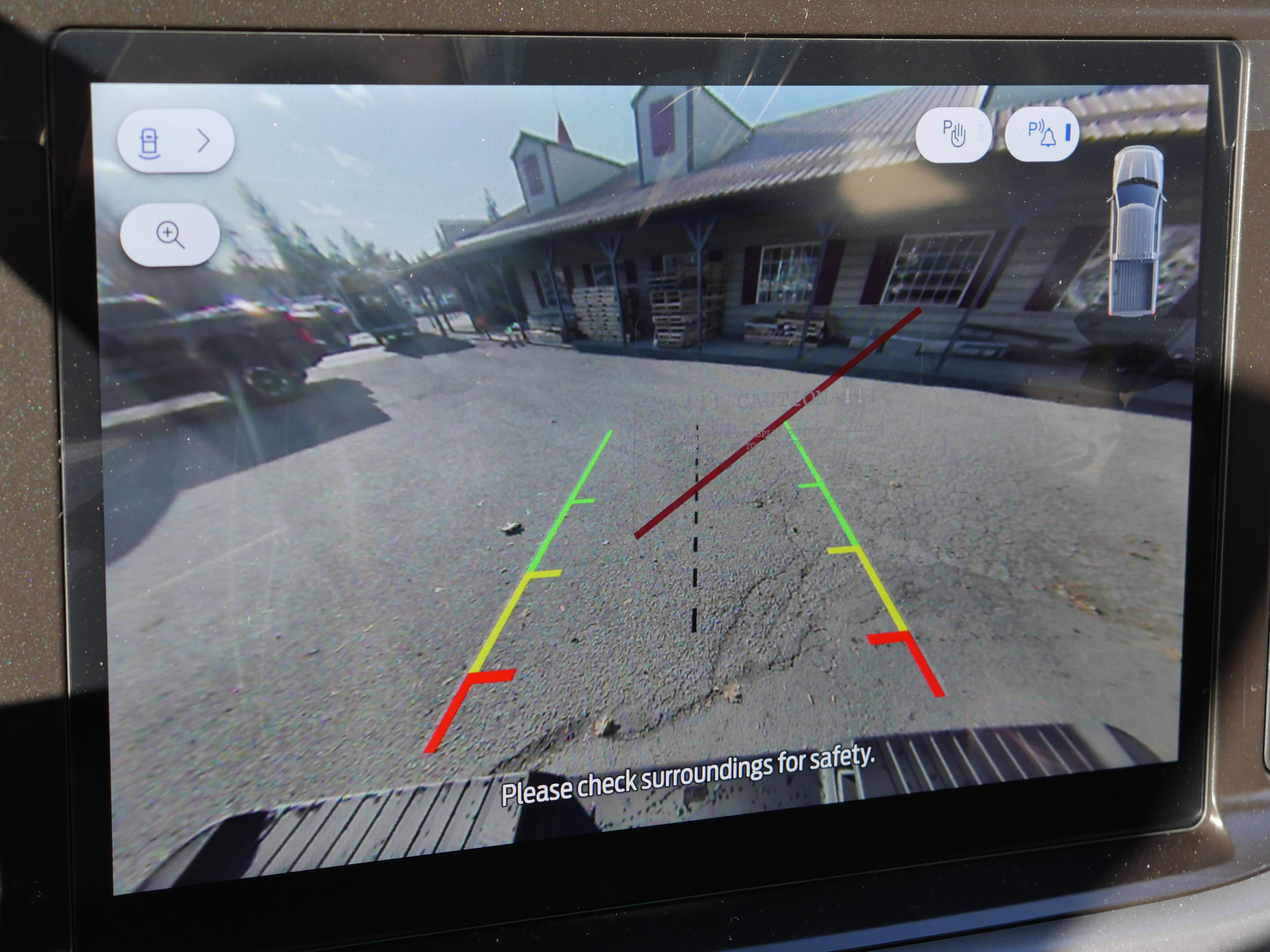 New 2025 Ford F150 XLT w/ Equipment Group 301A Standard image 12