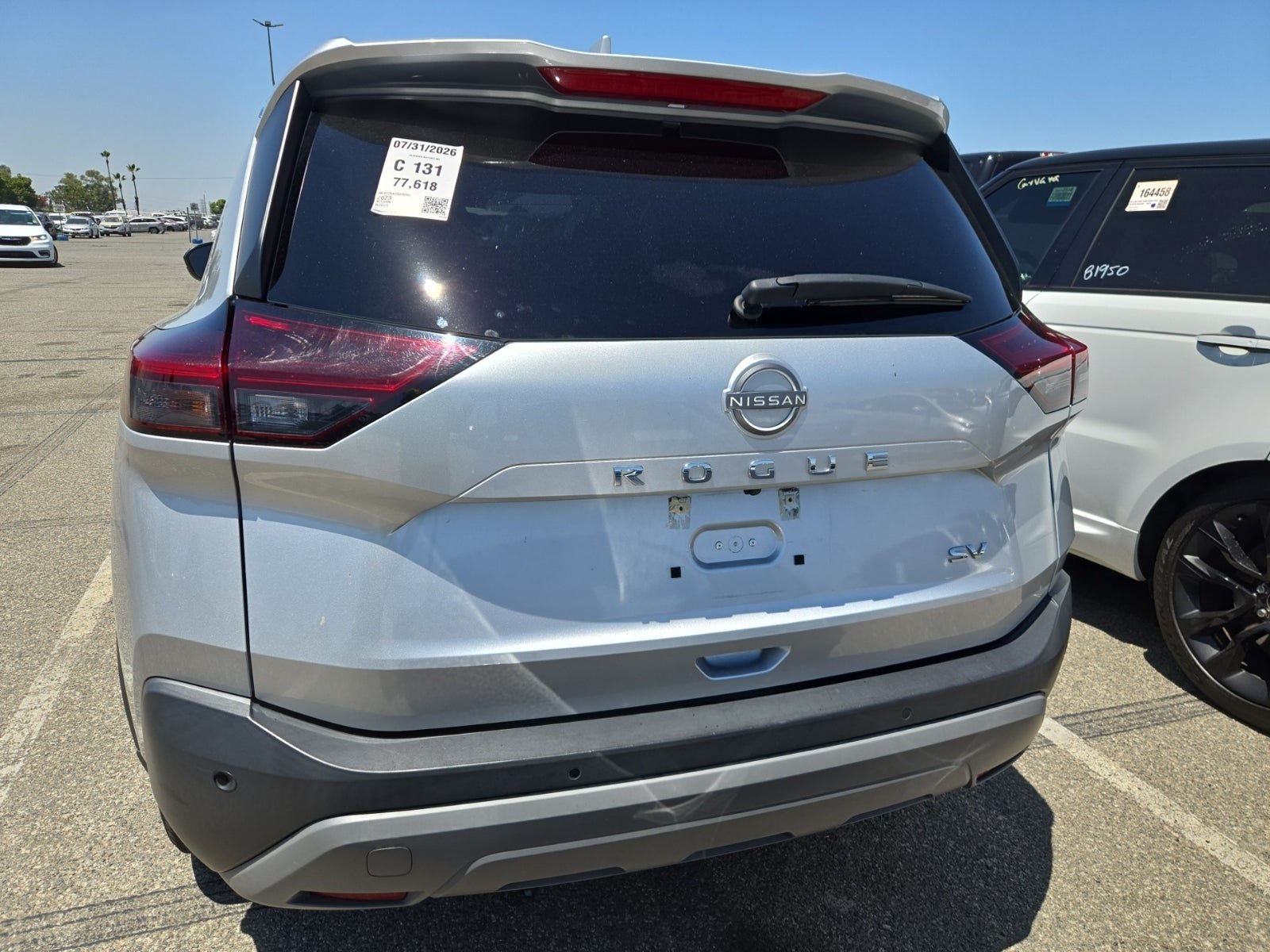 Used 2023 Nissan Rogue SV FWD image 4