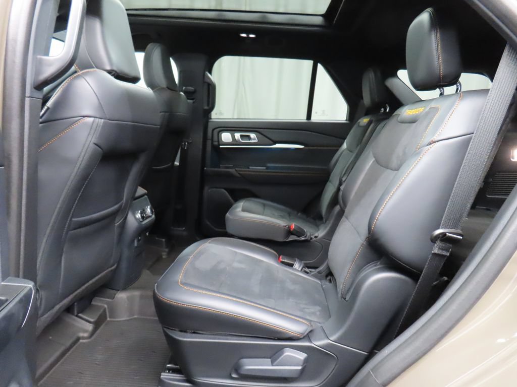 Used 2026 Ford Explorer Tremor w/ Tremor Ultimate Package AWD/4WD image 17