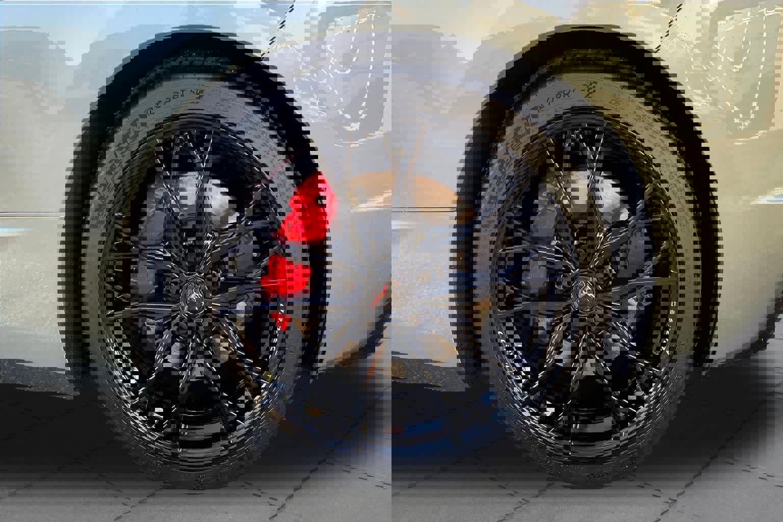 Used 2023 Chevrolet Corvette Stingray Premium Conv w/ Z51 Performance Package image 10