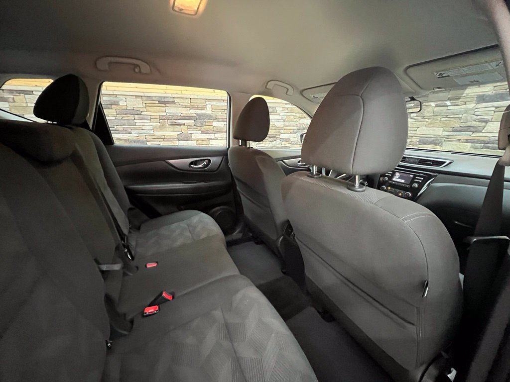 Used 2016 Nissan Rogue S AWD/4WD image 56