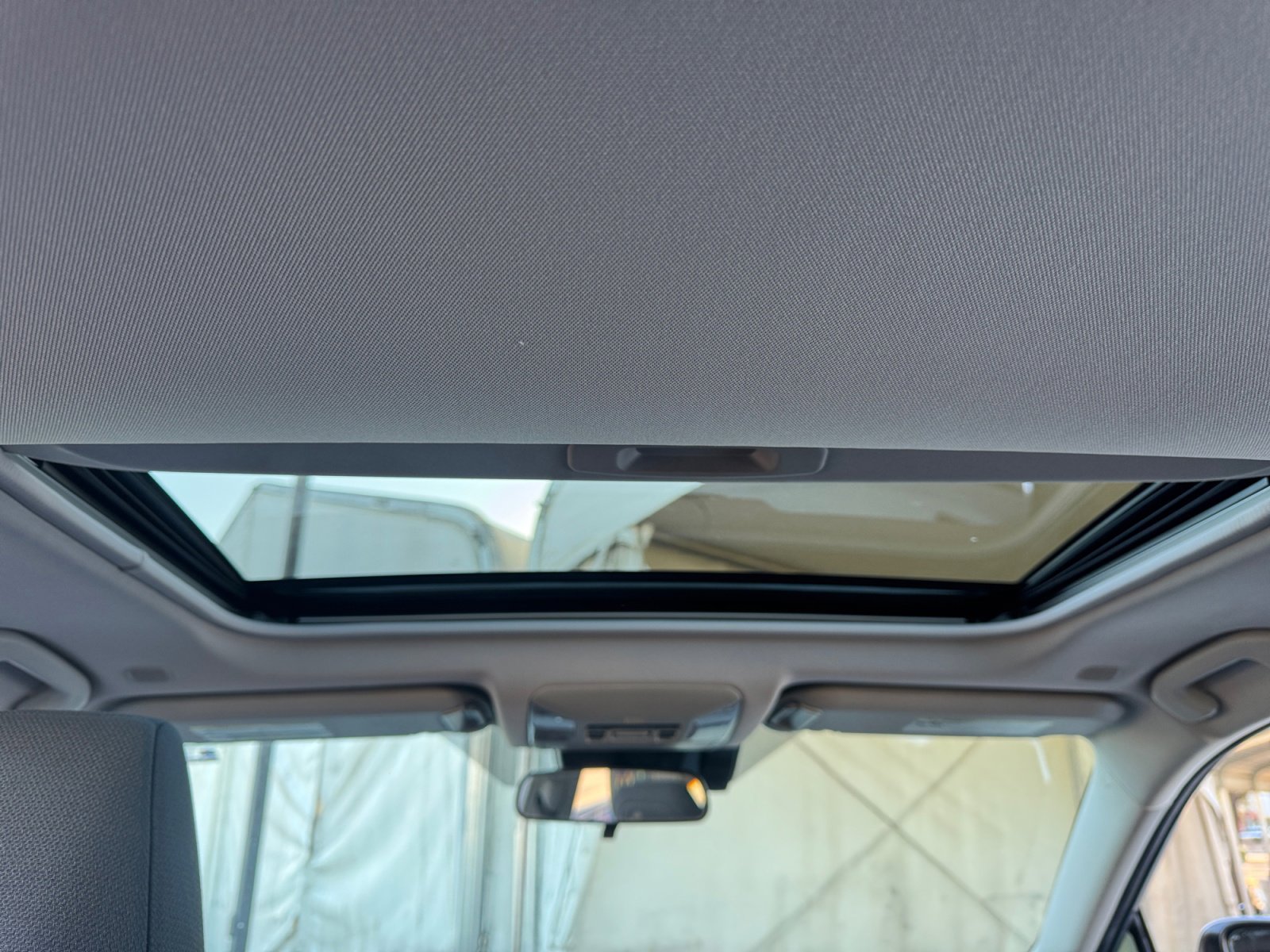 Used 2024 Toyota RAV4 XLE image 33